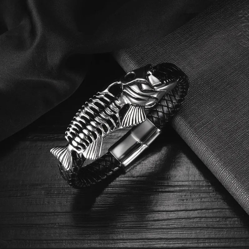 Retro Fish Skeleton Bracelet for Men – 304 Stainless Steel Magnetic Leather Bangle