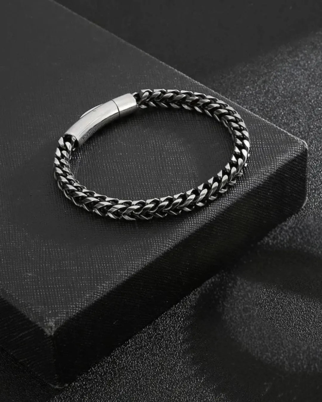 Men’s Titanium Steel Chain Set – 18K Gold Plated Bracelet & Necklace in Hip-Hop Style