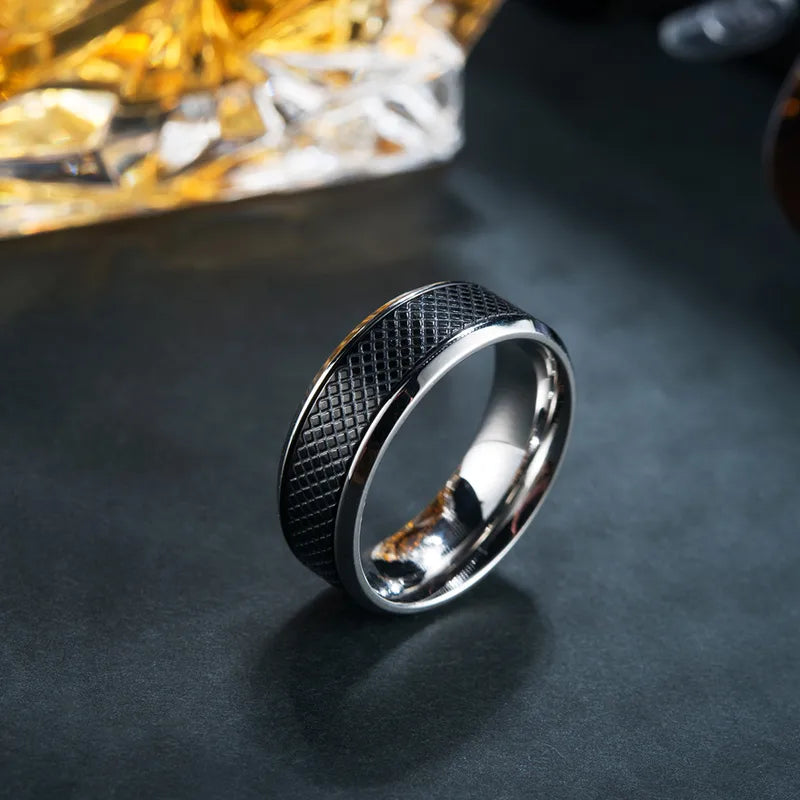 Lattice Texture Titanium Steel Ring – 8mm Black & Silver Band