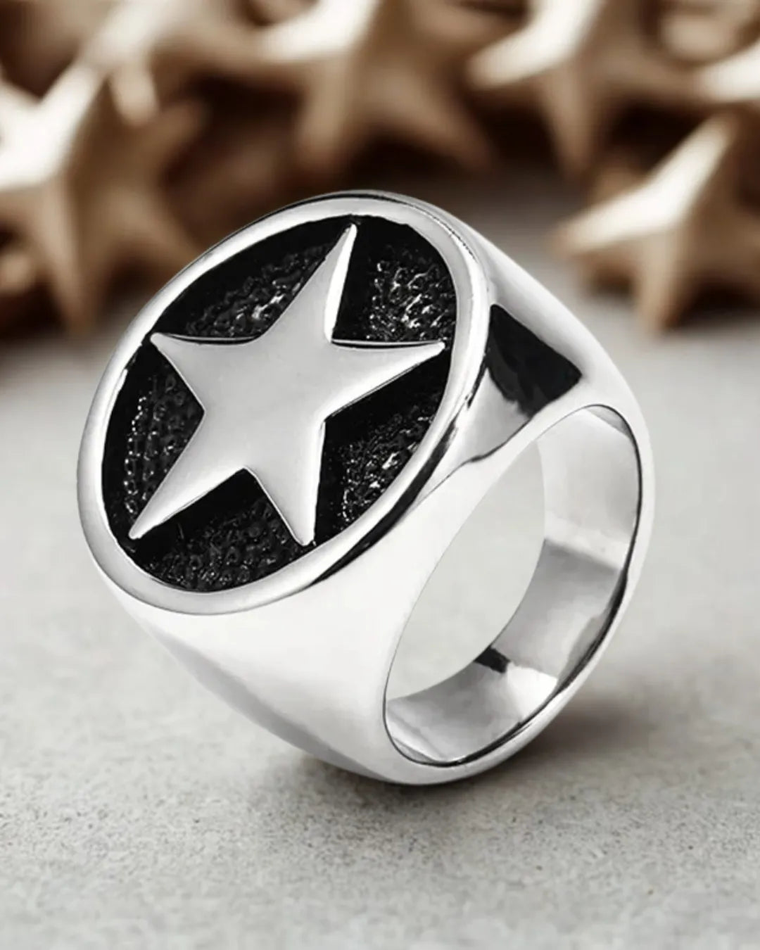 Vintage Star Signet Ring for Men – Bold Titanium Steel Statement Ring