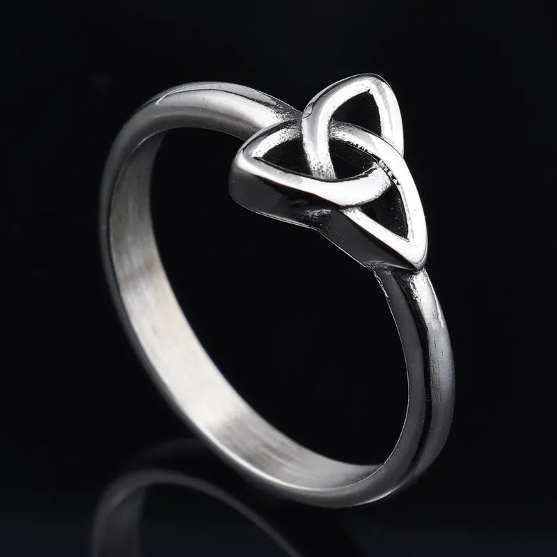 Celtic Knot Stainless Steel Ring for Men – Minimalist Silver Finish