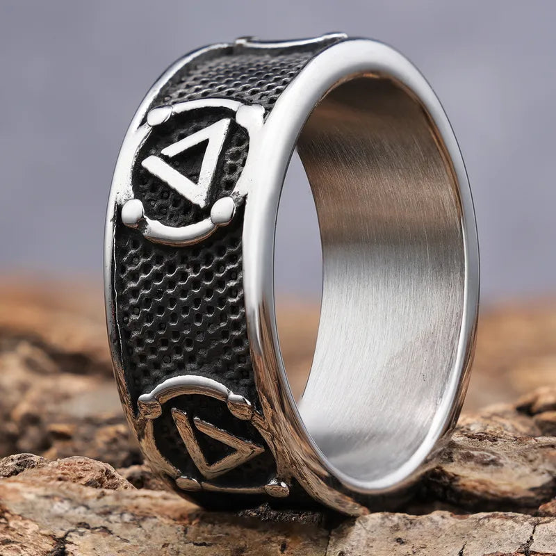 Street Symbol Carved Band Ring – 304 Stainless Steel (Men’s Streetwear Style)